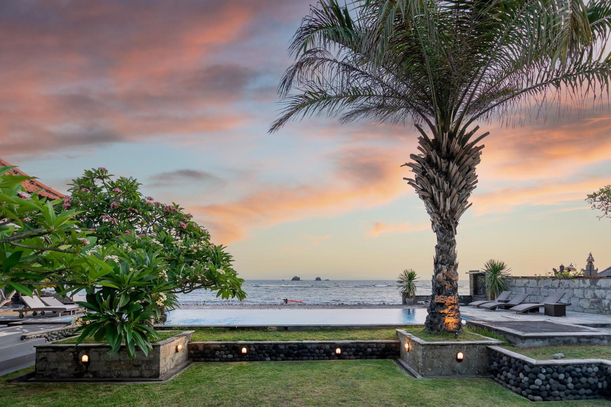 Ganesh Beach Hotel Candi Dasa  Bagian luar foto